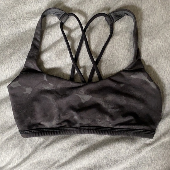 Lululemon sports bra - Picture 2 of 2